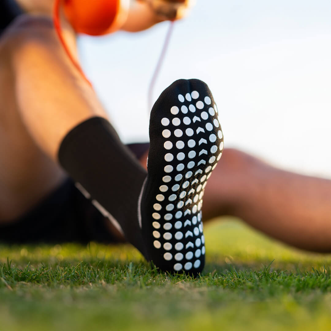 Toeless vs. Full Grip Socks - Stepzz